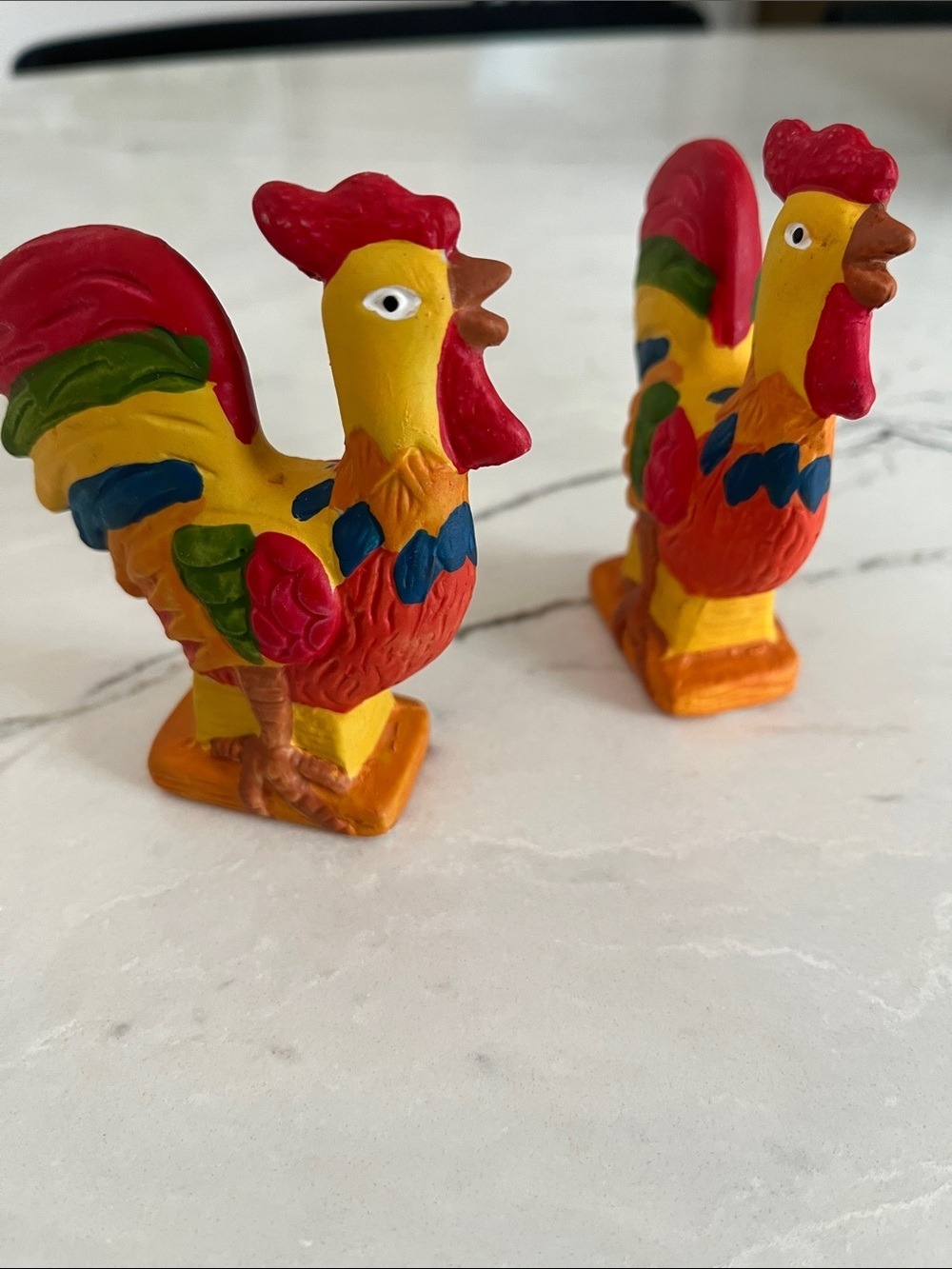 Hand-Painted Yellow & Red Ceramic Rooster Figurine - Decorative Pair